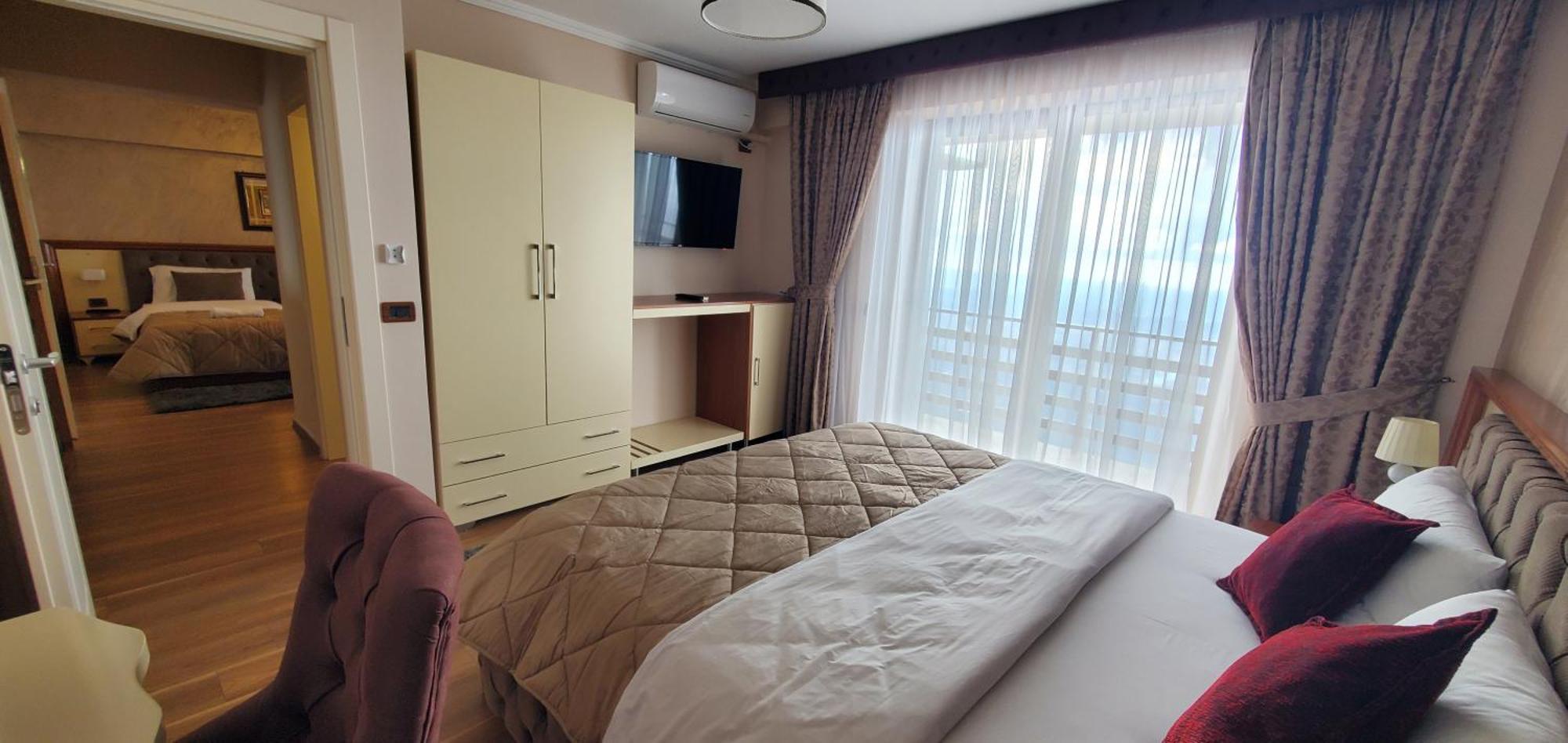 Hotel Panorama Dajt Bagian luar foto